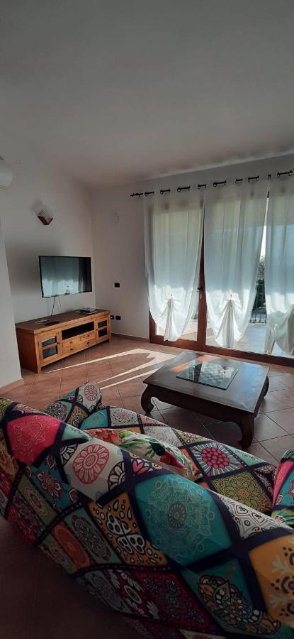 Artistika Golden Apartment Capitana Exterior foto