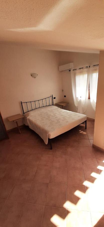 Artistika Golden Apartment Capitana Exterior foto